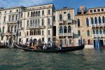 PICTURES/Venice - Canal Shots/t_Canal24.JPG
